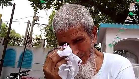 पूरी जवानी सात संमदर पार रहकर बेटों को पढ़ाया, अब खुद की घर निकाला हो गया | 22Scope News Capture nasuridn fianl 02 22Scope News