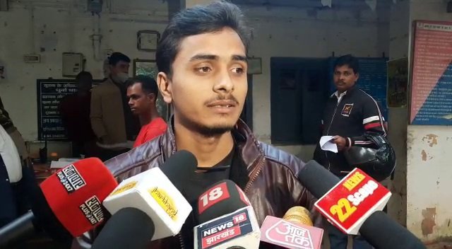 चोरों की कारगुजारियों ने जीत के जश्न को किया फिका | 22Scope News JSCA dhurva 22Scope News