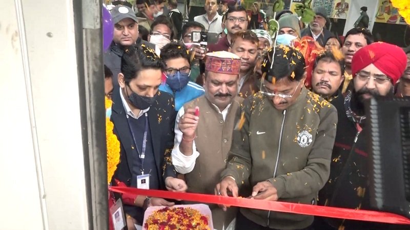 केंद्र सरकार ने श्रद्धालुओं को दी बड़ी सौगात, कम पैसे में कर सकेंगे पारा शिक्षकों का मानदेय 50% तक बढ़ेगा