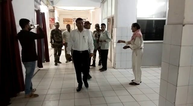एसडीएम ने अनुमंडल अस्पताल का किया निरीक्षण एसडीएम ने अनुमंडल अस्पताल का किया निरीक्षण