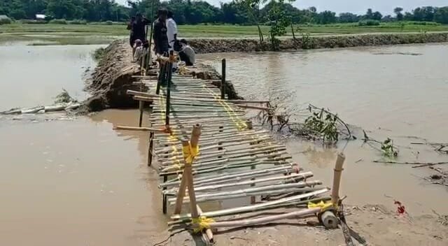 Muzaffarpur: बारिश से टूटा सुरक्षा बांध, पानी से घिरा दर्जनों घर | 22Scope News bandh12 22Scope News