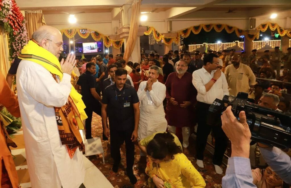 भगवान जगन्नाथ की मंगला आरती में शामिल हुए अमित शाह, रथ यात्रा में शामिल नहीं होंगे सीएम | 22Scope News amit shah123 22Scope News