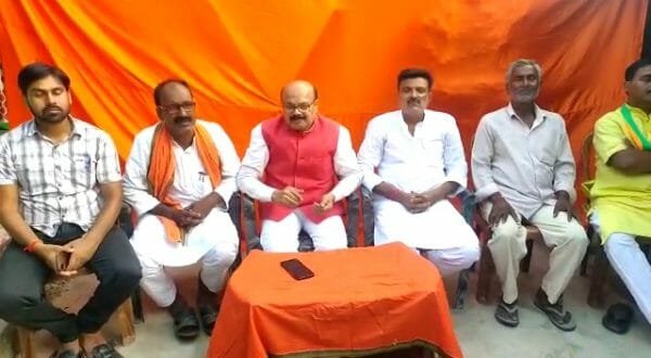 अररिया में इंस्टाग्राम पर पाकिस्तानी झंडा, लिखा- दिल आज भी गुलाम है, एक गिरफ्तार अररिया में इंस्टाग्राम पर पाकिस्तानी झंडा, लिखा- दिल आज भी गुलाम है, एक गिरफ्तार