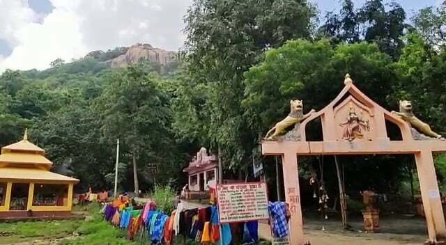 अनोखा है कोडरमा का मां चंचला धाम, नहीं चढ़ता है सिंदूर - 22Scope News