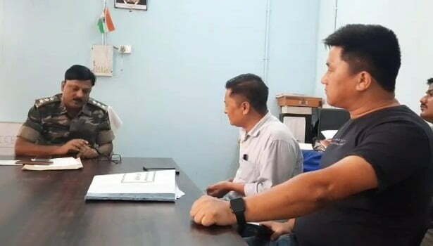 Kishanganj: SIS कैश वैन से 2.3 करोड़ की लूट, बंगाल सीमा के पास की घटना 2 22Scope News sis vin arrest1 22Scope News