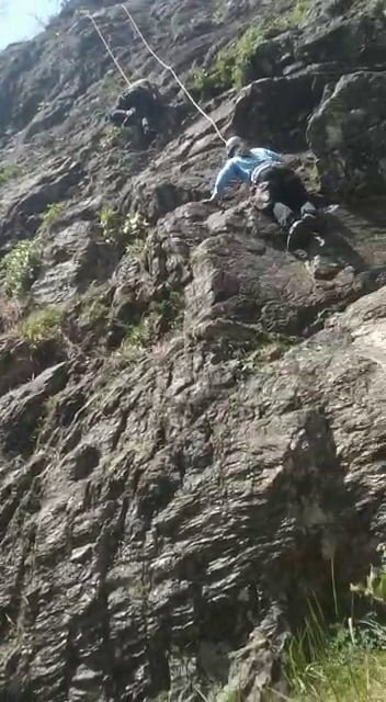 सहरसा की लक्ष्मी झा ने माउंट एवरेस्ट बेस कैंप में फहराया तिरंगा, रचा इतिहास | 22Scope News lakshmi jha12 22Scope News