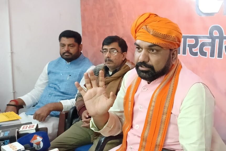 पीएफआई और लालू के दबाव में हैं सीएम नीतीश- सम्राट चौधरी पीएफआई और लालू के दबाव में हैं सीएम नीतीश- सम्राट चौधरी