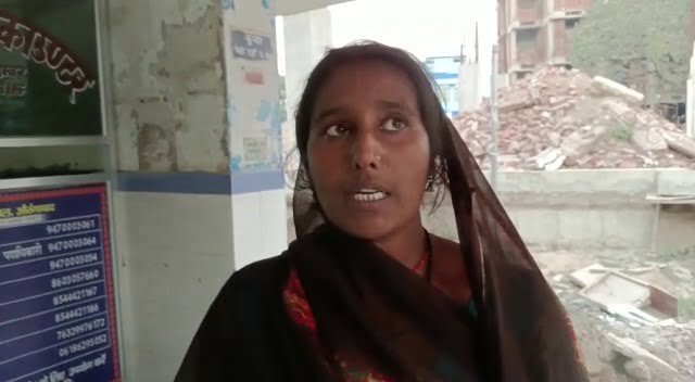 औरंगाबाद: गूंगी महिला को डायन बता दबंगों ने रॉड से पीटा औरंगाबाद: गूंगी महिला को डायन बता दबंगों ने रॉड से पीटा