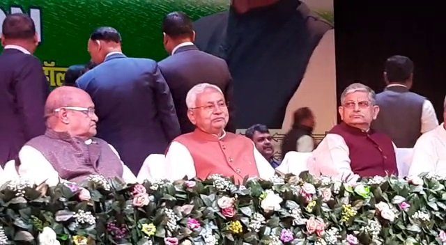 cm nitish kumar1 राष्ट्रीय दृष्टि – देश की बात, सच्चाई के साथ
