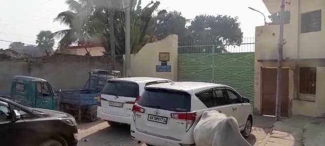 भागलपुर में IT रेड का बेंगलुरु कनेक्शन, जानें जोधानी फैक्ट्री में छापेमारी की वजह भागलपुर में IT रेड का बेंगलुरु कनेक्शन, जानें जोधानी फैक्ट्री में छापेमारी की वजह