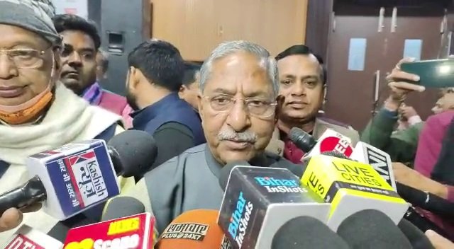 नीतीश की बिहार यात्रा पर नीरज बबलू का तंज, कहा- छपरा से करें शुरुआत