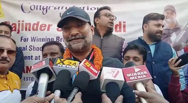 नेशनल शूटिंग चैंपियनशिप: धनबाद का बेटा रजिंदर सिंह ने जीता कांस्य | 22Scope News rajindar singh12 22Scope News