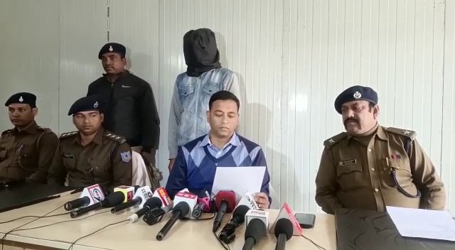 रांची: व्यवसायी से 40 लाख रंगदारी मांगने वाले आरोपी गिरफ्तार 2 22Scope News rangdari1 22Scope News
