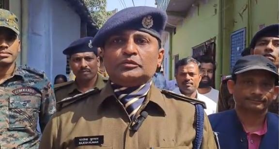 जमालपुर में महिला का नरकंकाल मिलने से इलाके में दहशत 1 नरकंकाल