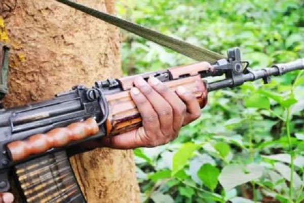 10 लाख के इनामी नक्सली जोनल कमांडर अमरजीत यादव समेत पांच नक्सली आज करेंगे सरेंडर | 22Scope News 555 22Scope News