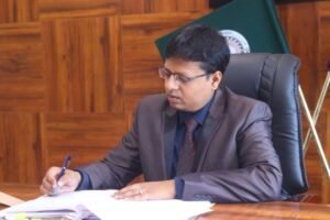 बांग्लादेशी घुसपैठियों के प्रवेश की आशंका को लेकर सतत निगरानी एवं जांच/सत्यापन किया जायेगा