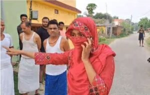 Love : अजब प्रेम की गजब कहानी,प्रेमिका पहुंची प्रेमी के घर लेकिन नही मिली इंट्री 2 22Scope News अजब प्रेम की गजब कहानी