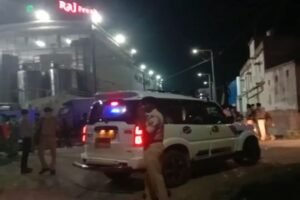 हाजीपुर में अमोनिया गैस के लीक एक व्यक्ति की मौत हो चुकी है, 100 अधिक लोग अचेत