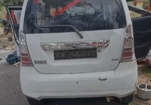 Accident : कुरमाहाट के समीप अनियंत्रित होकर पेड़ से टकरायी श्रद्धालुओं से भरी कार,1 की मौत,4 घायल | 22Scope News पेड़ से टकरायी श्रद्धालुओं से भरी कार