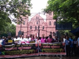 ईसाई समुदाय ने मणिपुर में महिलाओं के साथ हुए दुर्व्यवहार का किया विरोध, मानव श्रृंखला बनाकर किया प्रदर्शन | 22Scope News झारखंड क्रिश्चन यूथ एसोसिएशन