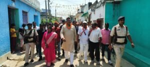 ग्राम वासियों ने मनीष जायसवाल के स्वागत में खूब नारे-जयकारे भी लगाए