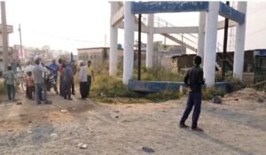 किशोरी ने लगाई छलांग