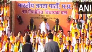 Big Breaking : मध्य प्रदेश को मिला नया CM, पटेल बने मुख्यमंत्री