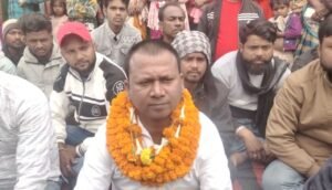 बेरोजगार ग्रामीण मंच ने आउटसोर्सिंग माइंस का किया चक्का जाम | 22Scope News बेरोजगार ग्रामीण मंच 2 22Scope News