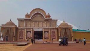 बराकर नदी के तट पर 50 करोड़ की लागत से बना भव्य चंद्रप्रभु मंदिर, केन्द्रीय मंत्री अर्जुन मुंडा ने किया लोकार्पण | 22Scope News मंदिर 1 22Scope News