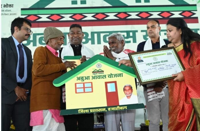 रोटी, कपड़ा और मकान हर किसी की बुनियादी जरूरत कोई भी व्यक्ति इससे वंचित नहीं रहेगा : मुख्यमंत्री