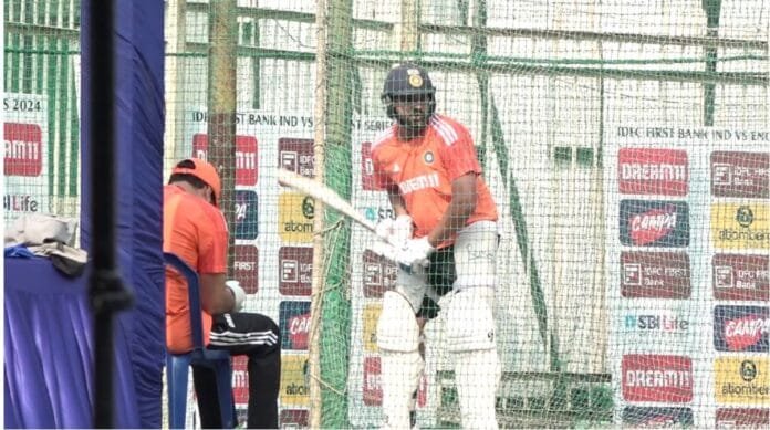 भारत और इंग्लैंड ने अभ्यास सत्र में जमकर पसीना बहाया