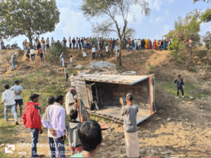 Garhwa Accident : पिकअप पलटने से 18 घायल, 3 गंभीर | 22Scope News पिकअप पलटने से 18 घायल