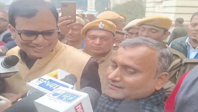 डॉ. संजीव का बड़ा खुलासा, कहा- कुछ चिरकुट लोग मेरे खिलाफ कर रहे हैं काम