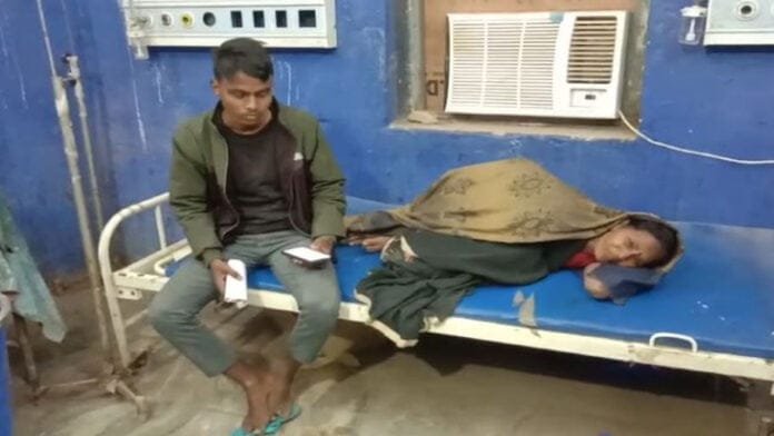 गांजे के नशे में धुत व्यक्ति ने मां-बेटे के साथ किया मारपीट