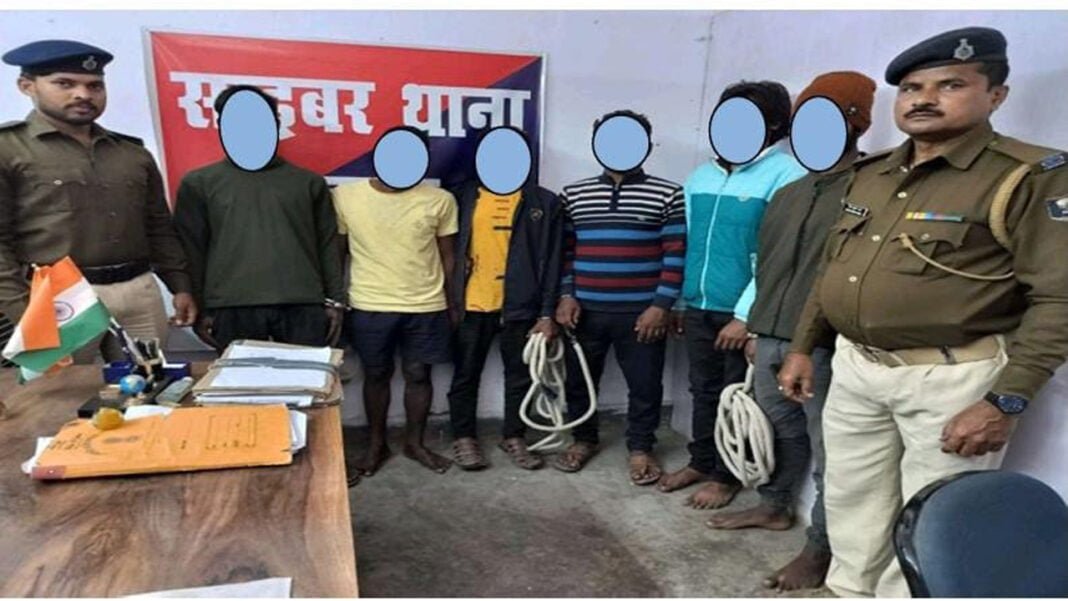 ऋण के नाम पर नवादा पुलिस ने 6 साइबर अपराधी को किया गिरफ्तार