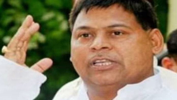 लालू के साले सुभाष ने कोर्ट में किया सरेंडर