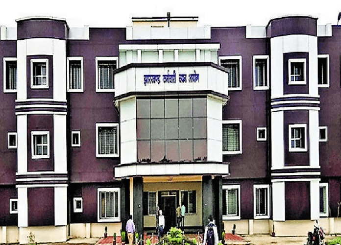 ऐसे हुआ JSSC पेपर लीक का खुलासा ! जानिए पूरी कहानी....