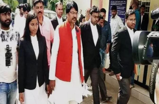 IAS बनने के सपने देखने वाली अंबा (Amba Prasad) ने कैसी की झारखंड की सियासत में एंट्री ?