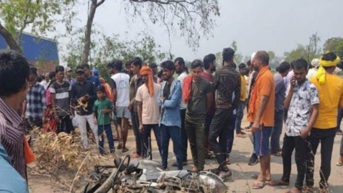 Breaking : भीषण सड़क हादसा, ट्रक ने बाइक सवार 6 लोगों को रौंदा, 4 की मौत