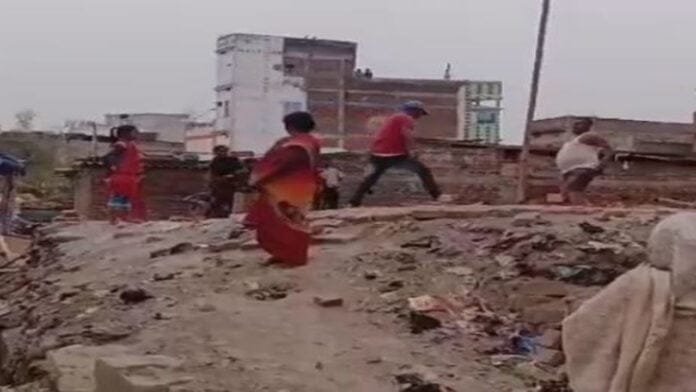 जमीनी विवाद को लेकर 2 गुटों में हुई खूनी झड़प