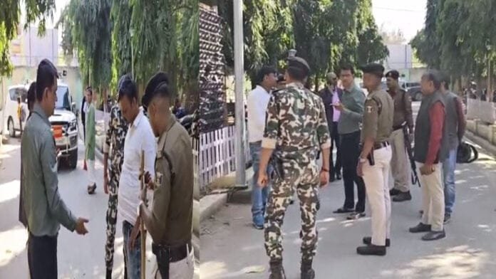 DM व SP ने सड़क पर उतरे तो मच गया हड़कंप