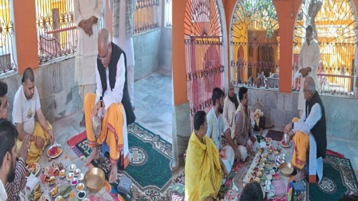 भूपेश बघेल ने विष्णुपद में किया पिंडदान