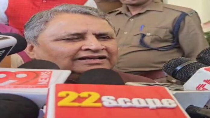 नीतीश कुमार जैसे नेता का नेतृत्व बिहार को उपलब्ध है - विजय चौधरी