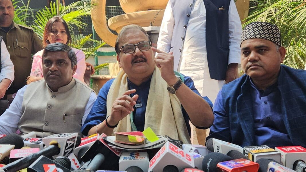 'तेजस्वी ने राजनीति में खींच दी है एक लंबी लकीर'