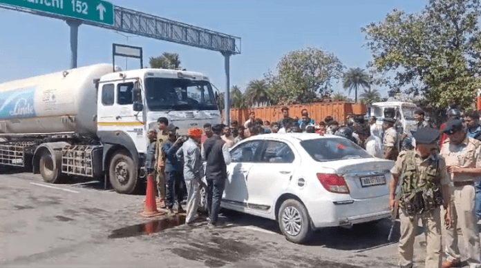 कोडरमा में भीषण सड़क हादसा में एक की मौत, दो और......