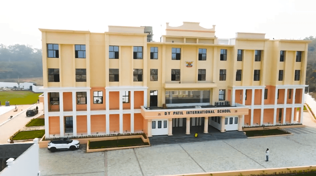 अवैध लॉटरी का गोरखधंधा, और 11 बोरे का क्या है राज...... | 22Scope News डीवाई पाटिल स्कूल 11 22Scope News