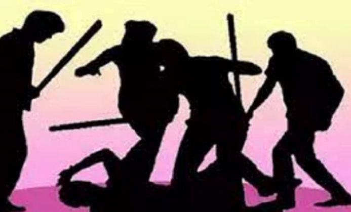 पुलिस पर हमला यहां पुलिस पर ही ग्रामीणों ने कर दिया हमला, SI सहित 4 जवान......