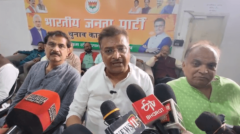 कांग्रेस के अकाउंट फ्रीज मामले को लेकर ये क्या बोल गए विधायक मनीष जायसवाल...... | 22Scope News मनीष जायसवाल 2 1 22Scope News