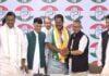 Breaking : 'कमल' को बाय-बाय, 'हाथ' के हुए अजय
