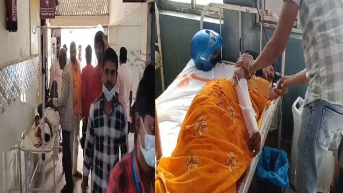 बाइक सवार को बचाने के चक्कर में ऑटो पुल के रेलिंग से टकराई